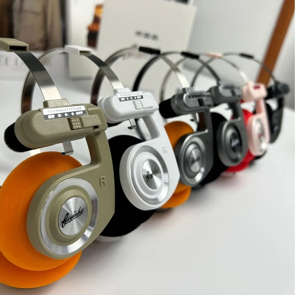 Foldable Portable Retro Style Wireless Headphones Bluetooth 5.3 HIFI Stereo Noise Reduction Long Battery Life Over-ear Earphones