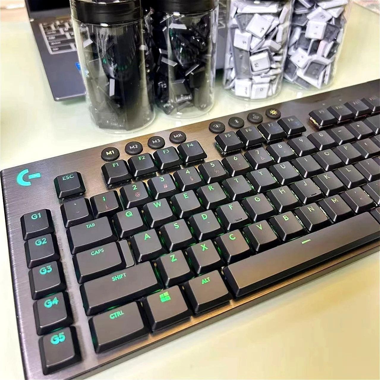 Full set of keycaps 109 keys black, compatible with Logitech G813/G815/G913/G915 TKL RGB mechanical gaming keyboard