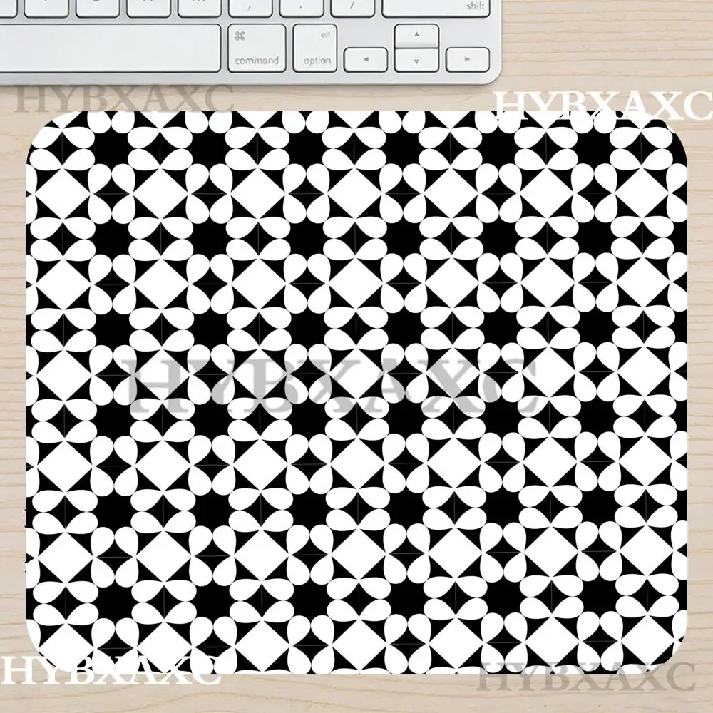 HYBXAXC Black White Geometric Mouse Pad, Modern Minimalist Large Gaming Mouse Pad, Non-Slip Office Desk for Home Office Decor