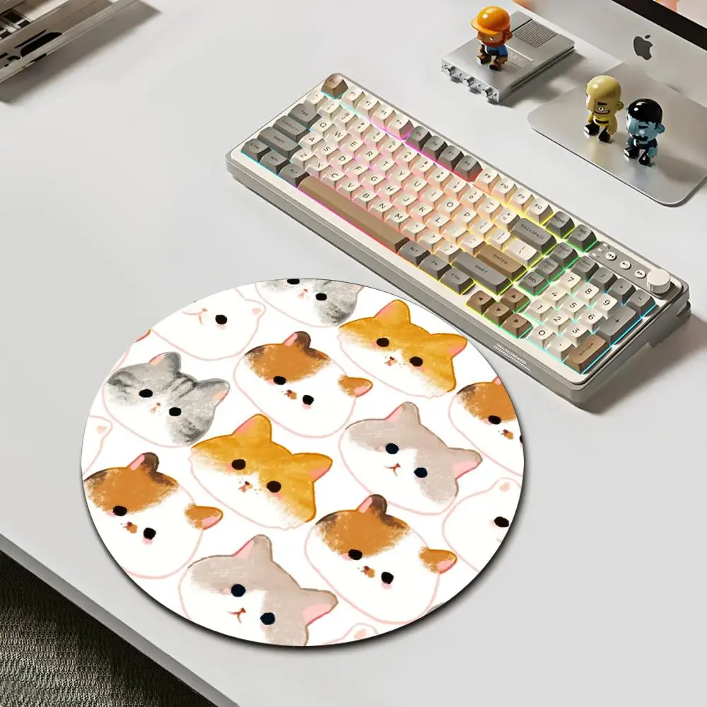 HYBXAXC Round Cute Cat Face Mouse Pad, Non-Slip Rubber Base Circular Mat for Office Gaming Home Decor