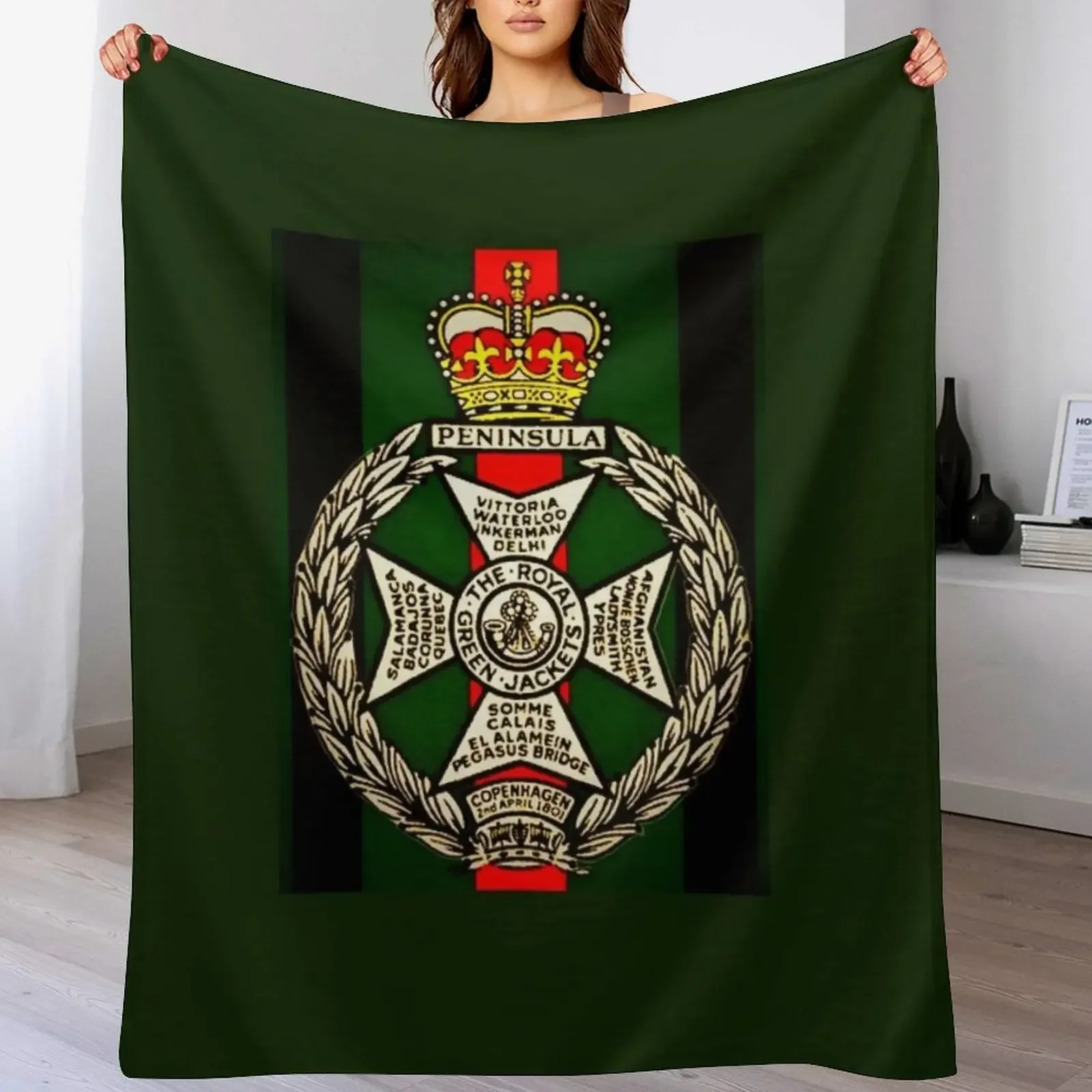 Royal Green Jackets Cap Badge Throw Blanket Soft Breathable Blanket for Night Sleeping