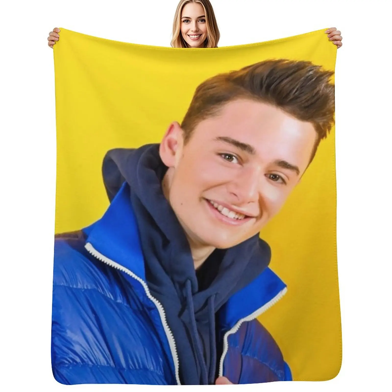 Noah Schnapp Blue Jacket Throw Blanket Warm Napping Blanket for Office Couch Bed
