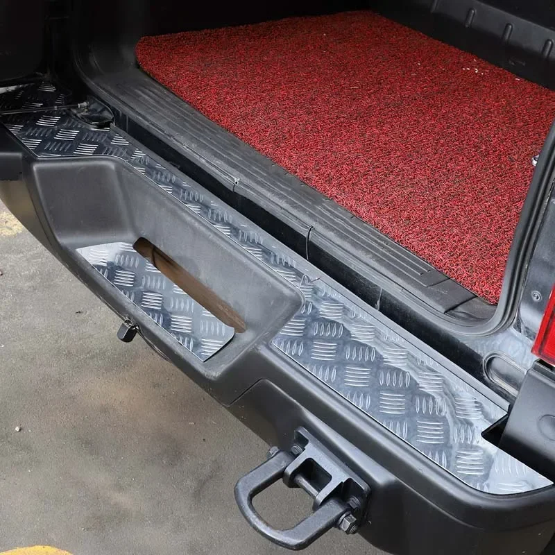 For Hummer H3 2005-2009 Car Accessories Guard Trim Aluminum Rear External Bumper Protection Plate Panel Anti-Scratch Cover