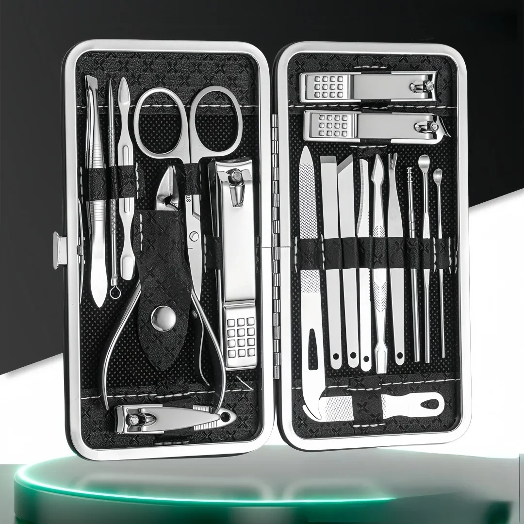 Stainlsteel nail clipper set of 19 pieces, diagonal nail clippers, pedicures, ear picks, spoons, nail art set