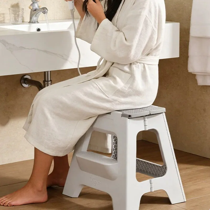 Designer Stackable Bathroom Chair Foldable Children Space Saving Shower Stool Makeup Bedroom Taburete Plegable Home Furniture