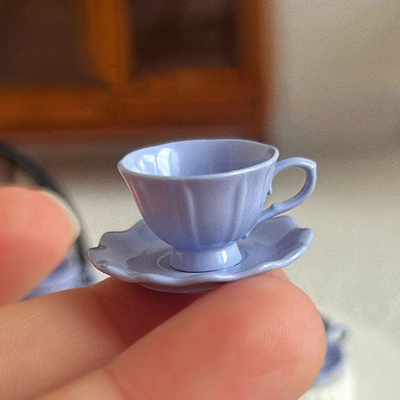 1Pc Mini French Retro Coffee Cup & Plate Set - Dollhouse Kitchen Furniture, Scene Decoration Accessory