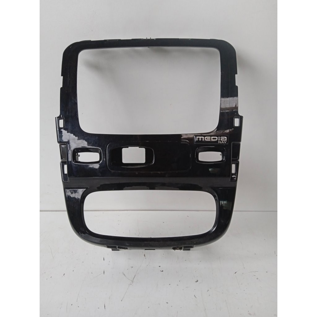 Moldura Painel Comando Ar Duster 2012 a 2015