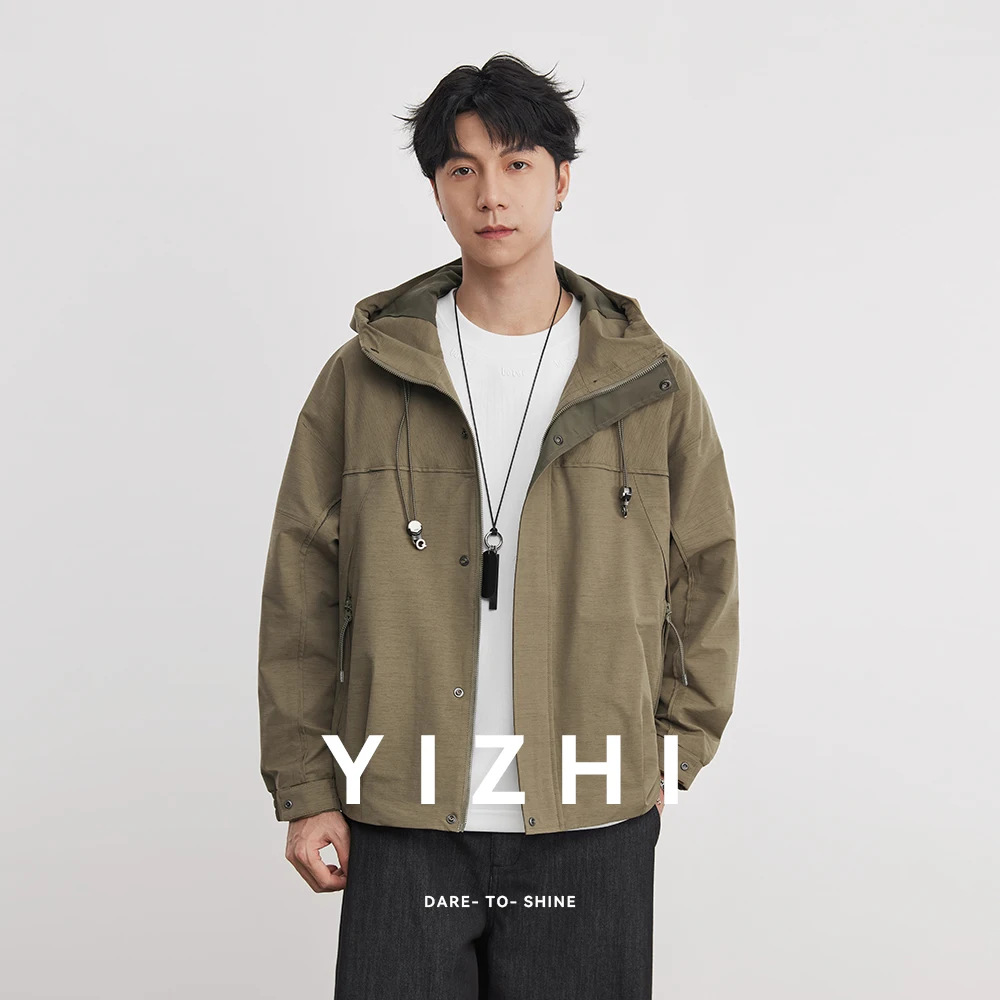 2026 New Men's Light Travel Hooded Jacket Workwear Streetwear Premium Trendy Spring Autumn