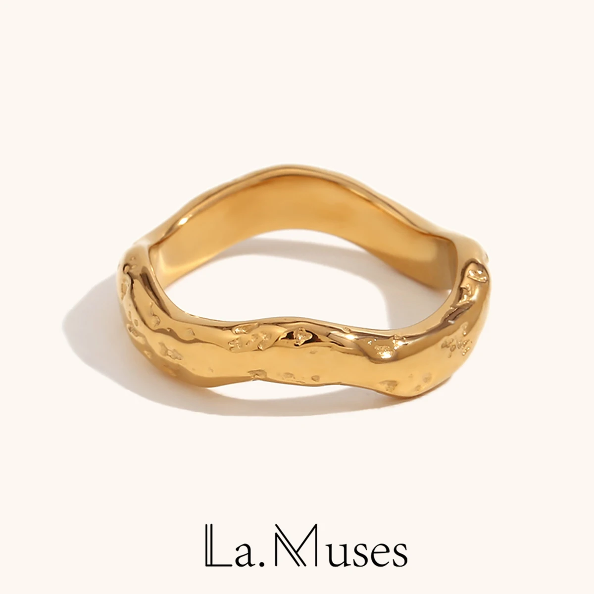 La. Muses Stainless Steel Wavy Texture Rings For Women 18K PVD Plated Fashionable Waterproof Jewelry Gifts