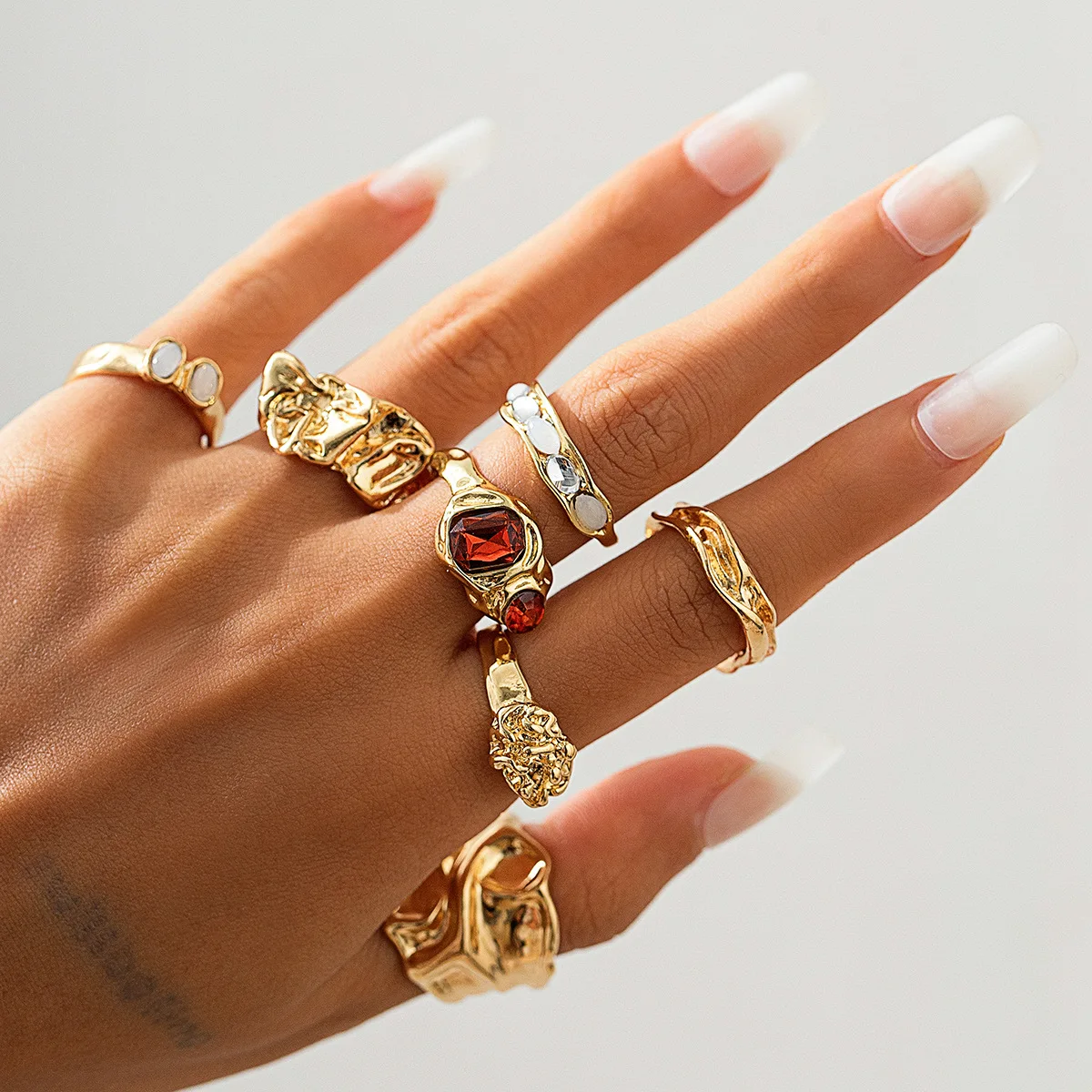 7Pcs/set Punk Red Crystal Rings for Women Men Vintage Irregular Geometric Metal Couple Ring Set Fashion Jewelry Accessories