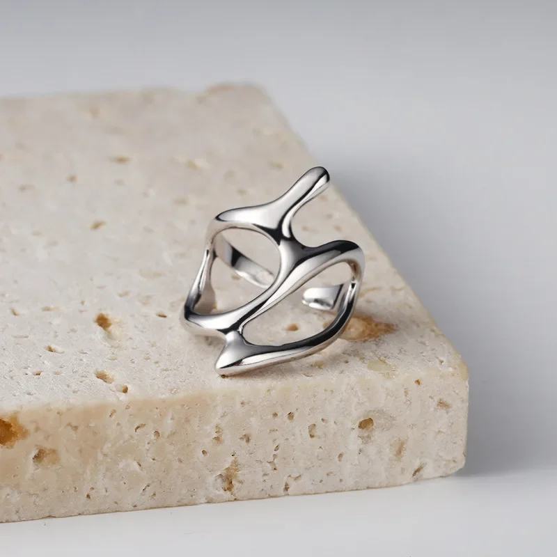 Silver Color Trendy Vintage Elegant Irregular Adjustable Rings for Women Punk Geometric Hollow Branches Open Ring Party Jewelry