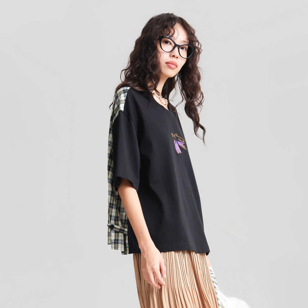 MOVEUP Short-Sleeve Crew Neck T-Shirt for Women Spring 2026 New Cartoon Bird Embroidery Adjustable Button Buckle 3ELC10513