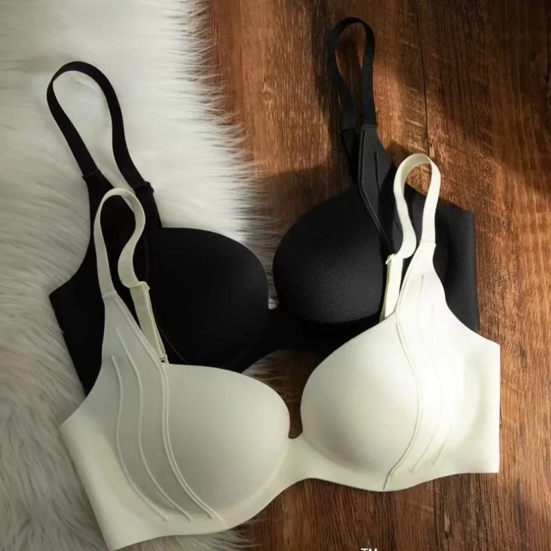 Seamless Women Underwear Soft Support Anti-Sagging Comfortable Wireless Gathered Adjustable Push Up Bra Everyday Wear