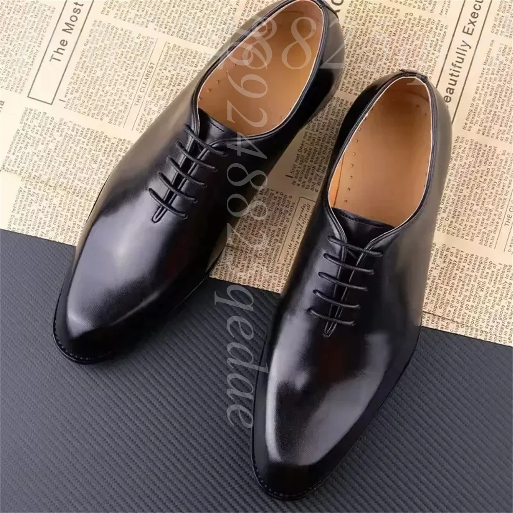 Men's Classic Whole-Cut Lace-Up Design Shoes Premium Glossy Leather Pointed Toe Loafers Breathable Insole for Formal Business