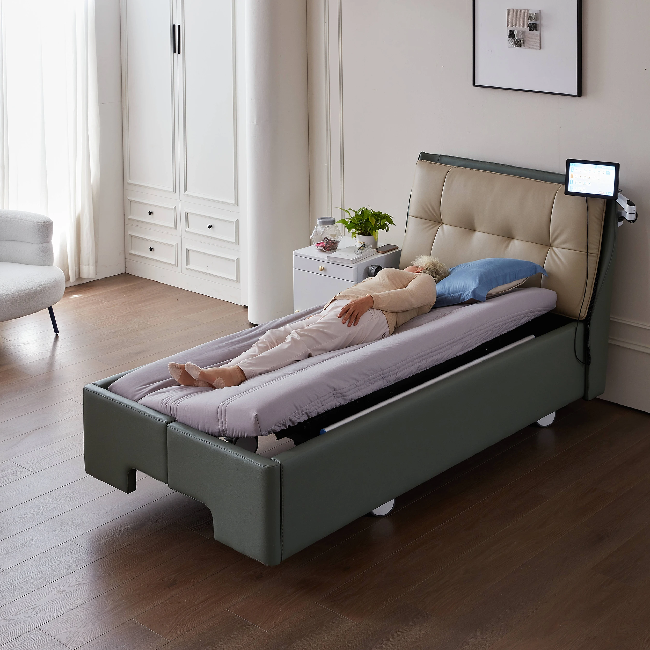 Luxury Edition Adjustable Home Care Bed with Automatic Monitoring and Turning Over Functions for Elderly and Bedridden People