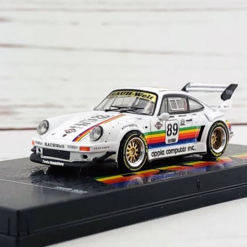 Tarmac Works RWB 930 Rauh Welt Term Porsche Apple Computers inc. edição limitada com numeração