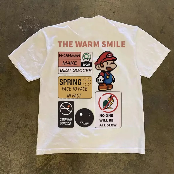 Camiseta Masculina Estampa Gaming Com Personagem Mario e Textos Diversos Moderna Confortável Estilosa Casual