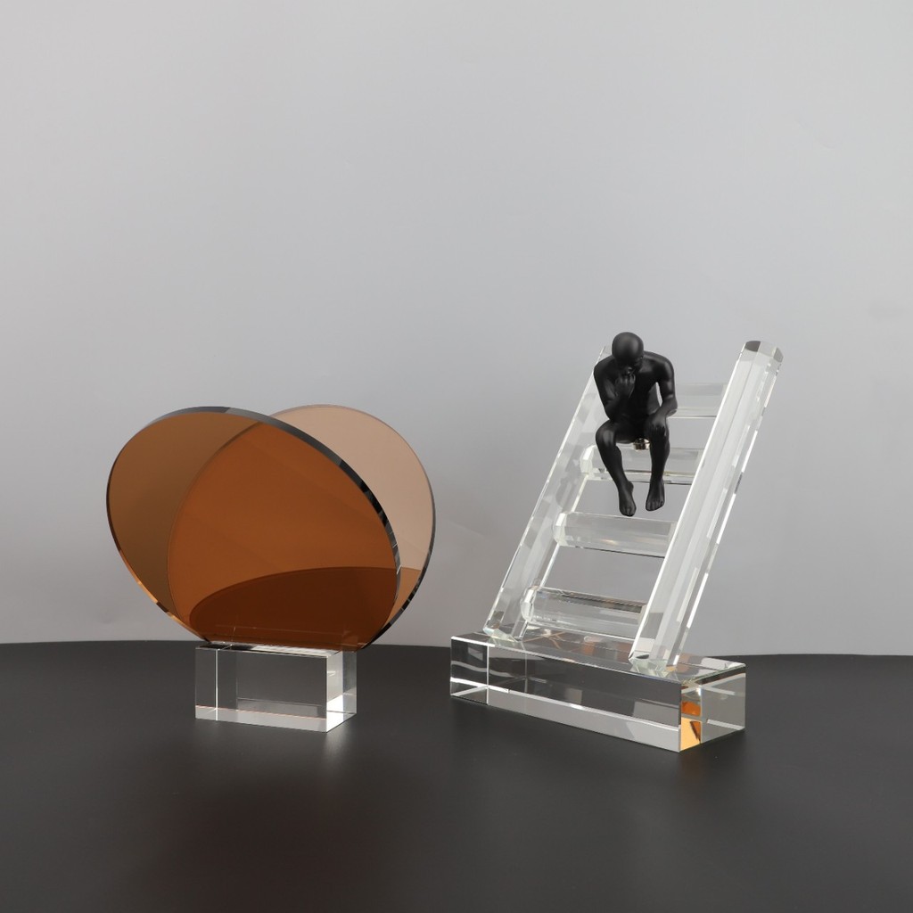 IOT2 Modern minimalist crystal magazine rack, resin staircase, thinker figurine, suitable for study rooms, bedrooms, liv