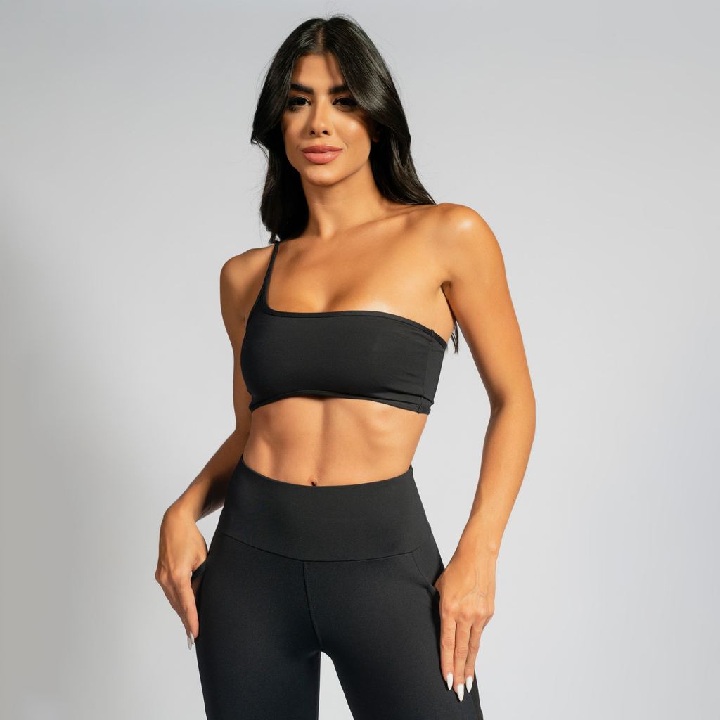 Top Fitness Preto HNB Celebrity Alça Assimétrica com Forro e Abertura para Bojo