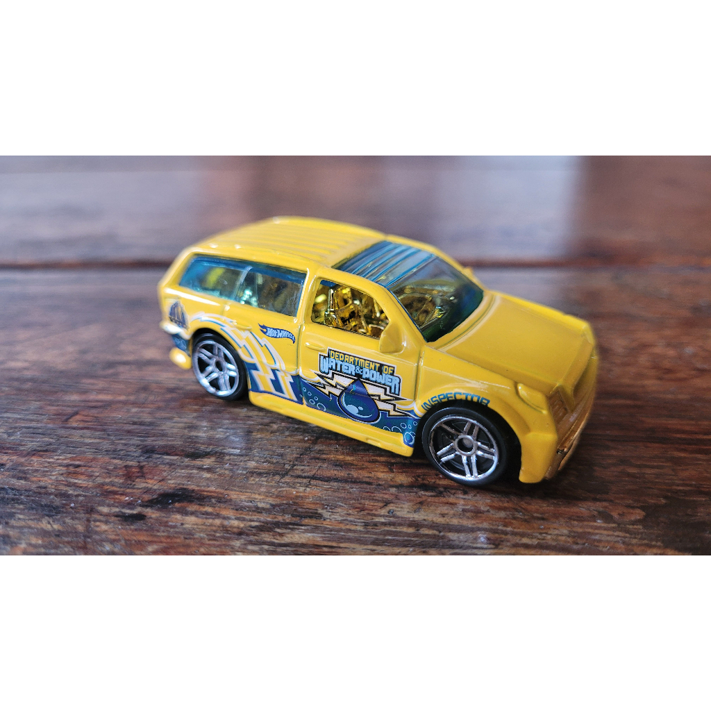Hot Wheels - Boom Box Amarelo - HW City Works 5-Pack 2012 (Fora da Embalagem) - 1:64