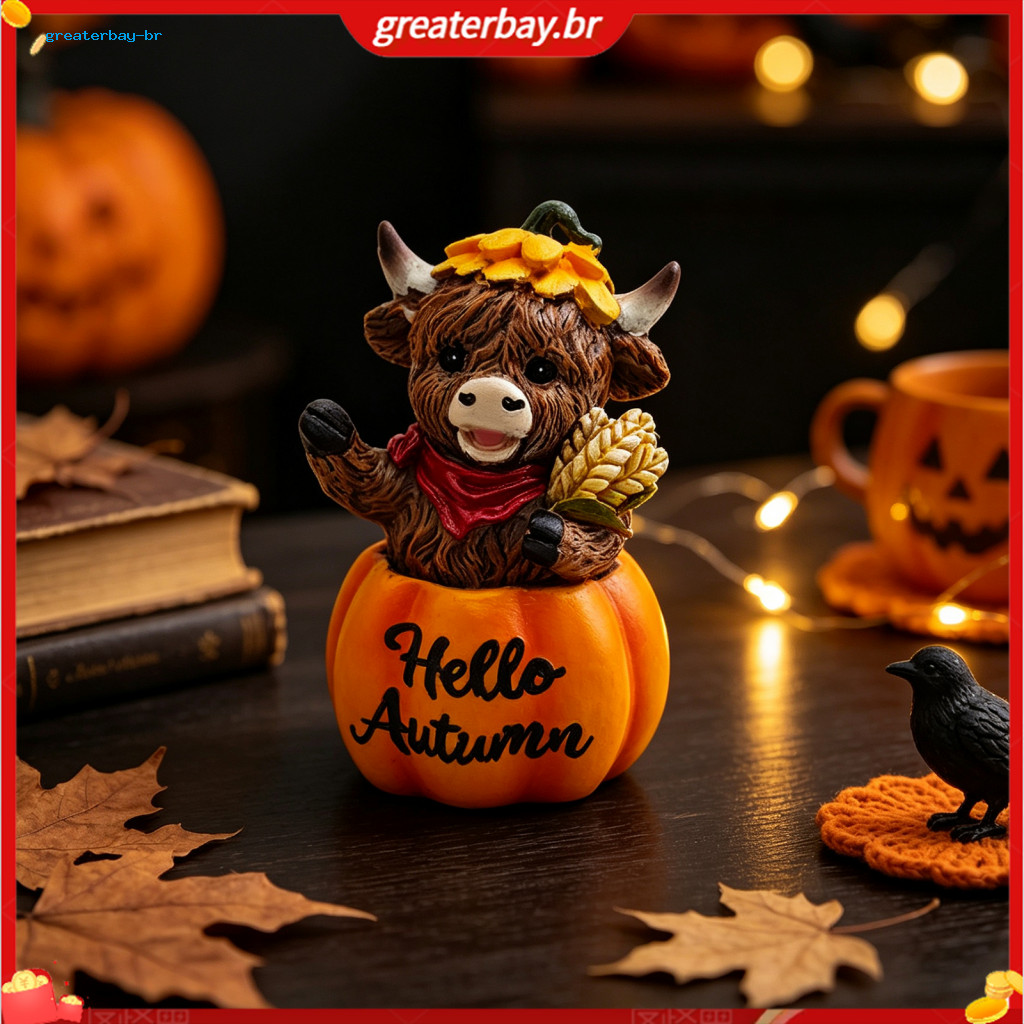 Highland Cow Pumpkin Ornament Resin Figurine Autumn Harvest Thanksgiving Table Centerpiece Fall Home Decor for Room Offi