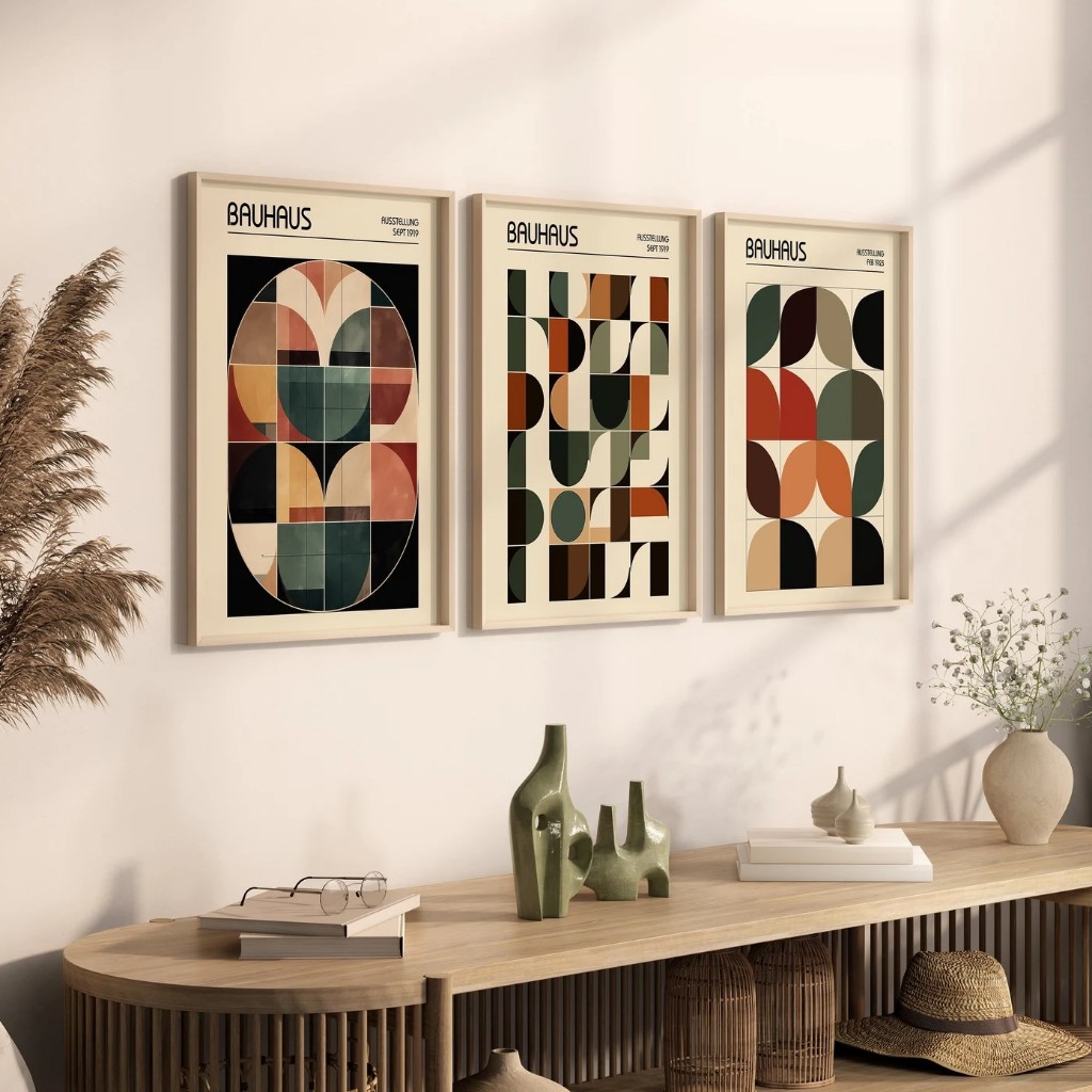 Kit 3 Quadros Decorativos Geométrico Moderno com Moldura Bauhaus – Geometric Balance No1