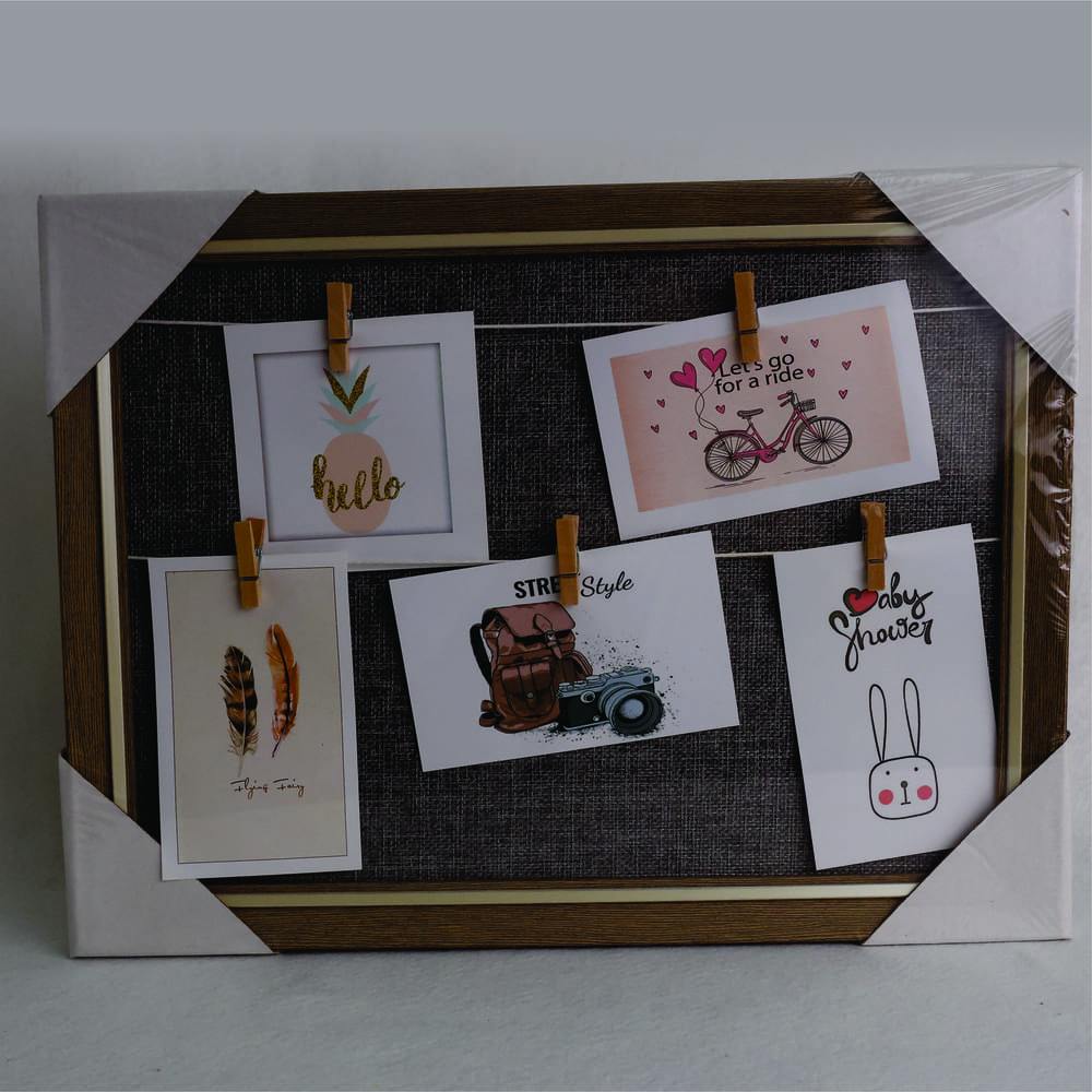 Memory Board, Quadro de Memórias, Mural De Fotos + Pregadores e Fixador - Fundo tecido Jeans 30cmx40cmx3cm