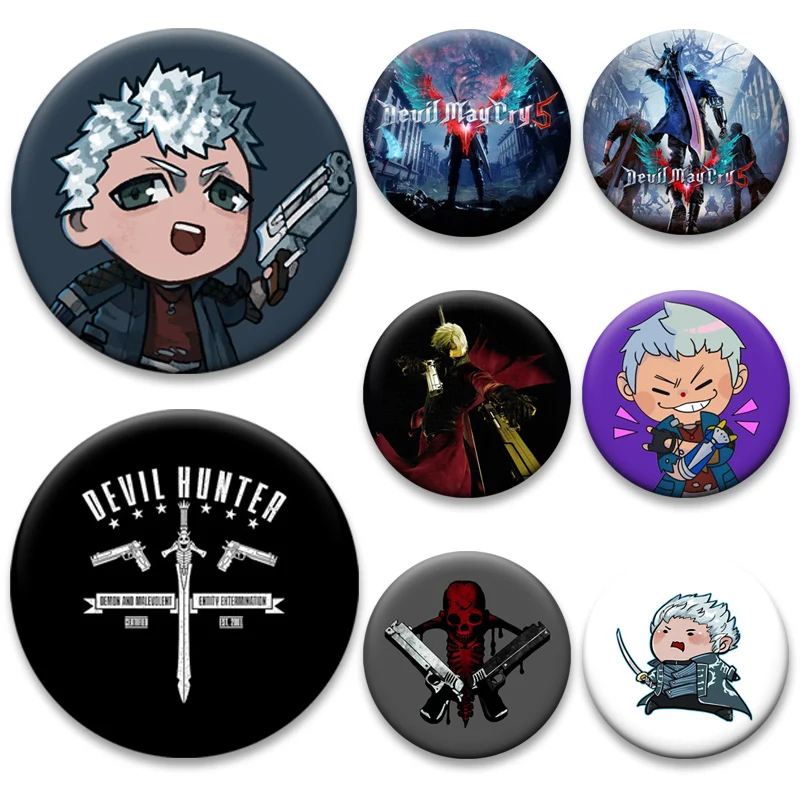 Action Adventure Game Devil May Cry Pins Dante Brooches Round Display Badge Backpack Decoration Exquisite Accessories Gifts