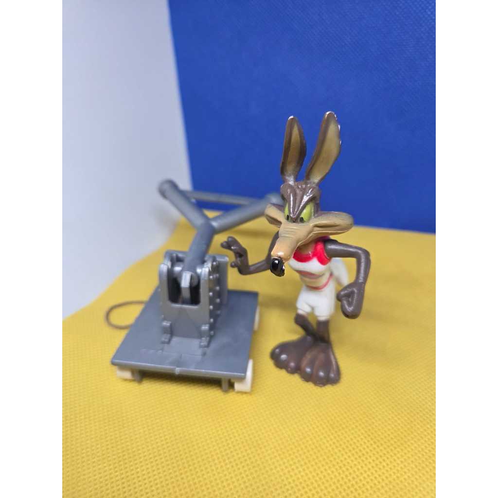 Boneco Wile E. Coyote (Coiote) 1996 Space Jam Tune Squad Looney Tunes Original Vintage Raro suporte mecânico Acme