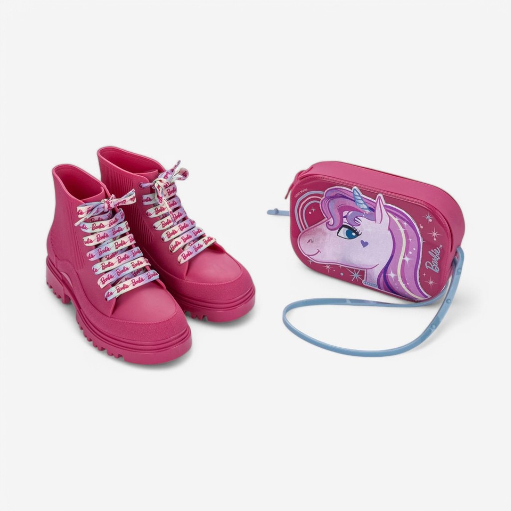 Bota Infantil com Bolsa Barbie Powerful Grendene Kids