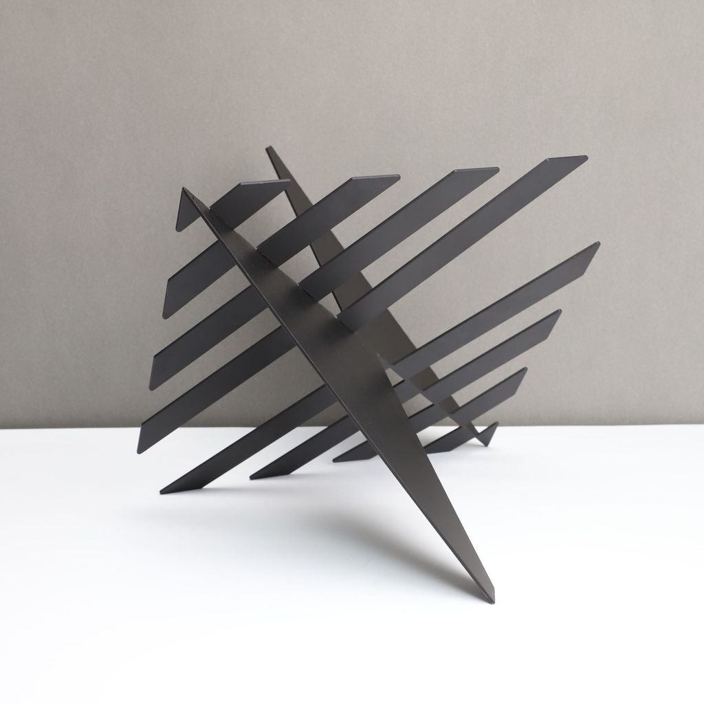 4BAV Modern minimalist metal black triangle decorative piece for model homes, sales offices, bedrooms, study rooms, livi