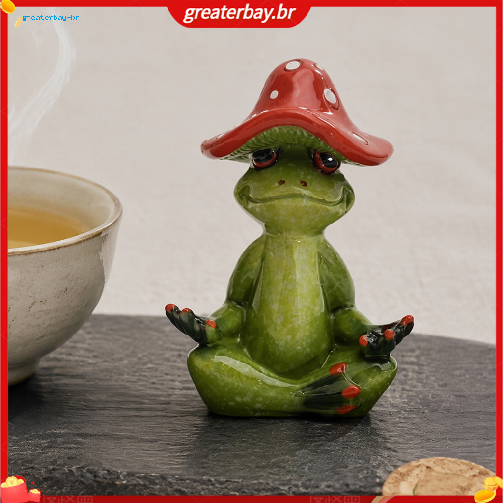 Yoga Frog Figurine Resin Statue Cute Green Sitting Ornament for Home Office Shelf Tabletop Decoration Decor Gift for Sou