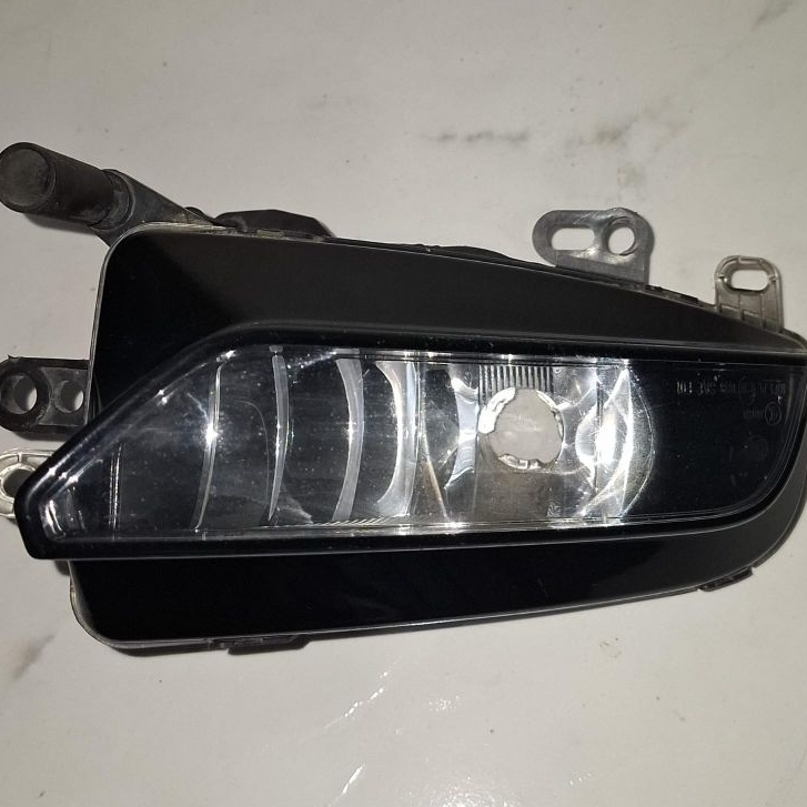 Farol de Neblina Inferior Audi A3 Sport back lado DIREITO 2012 a 2016 ORIGINAL