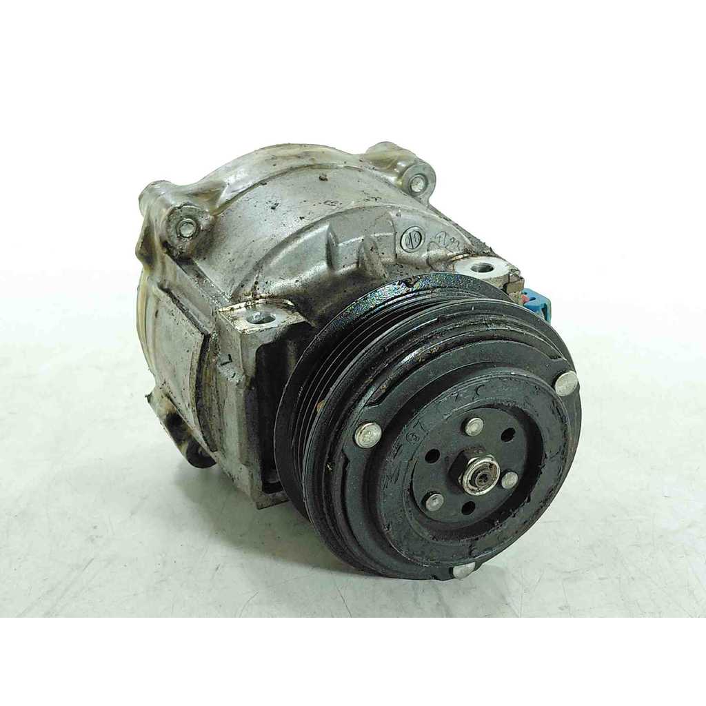 COMPRESSOR DO AR CONDICIONADO Chevrolet TRACKER 1.4 2018