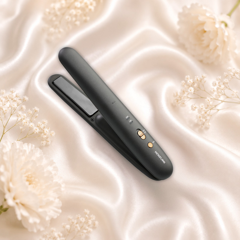 Koizumi Hair Iron Straight Cordless USB Rechargeable International Compatible 2-Stage Temperature Adjustment Portable Co
