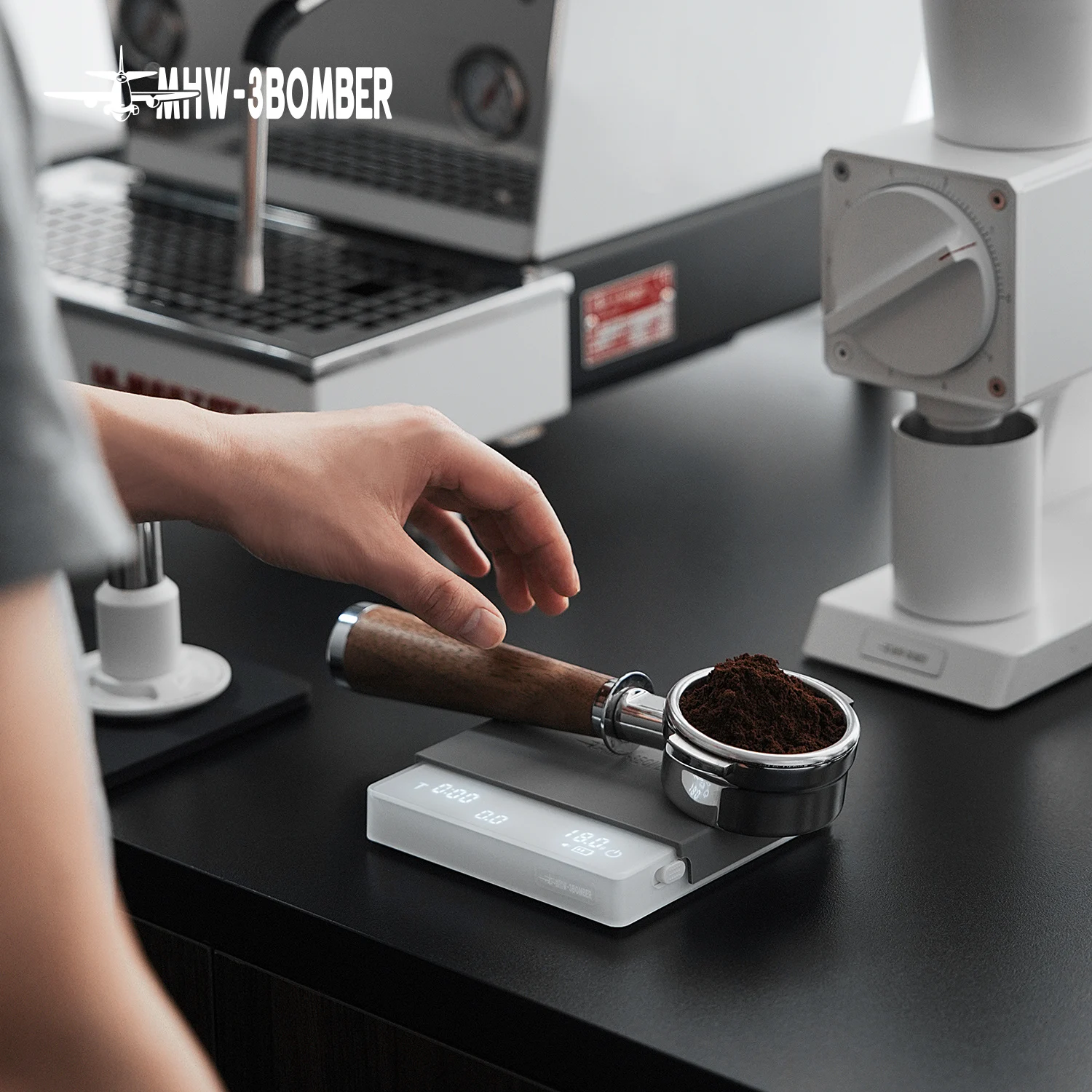 MHW-3BOMBER Smart Coffee Scale Timer 2kg/0.1g High Precision Kitchen Scales Drip Coffee Espresso Scale Home Barista Tools
