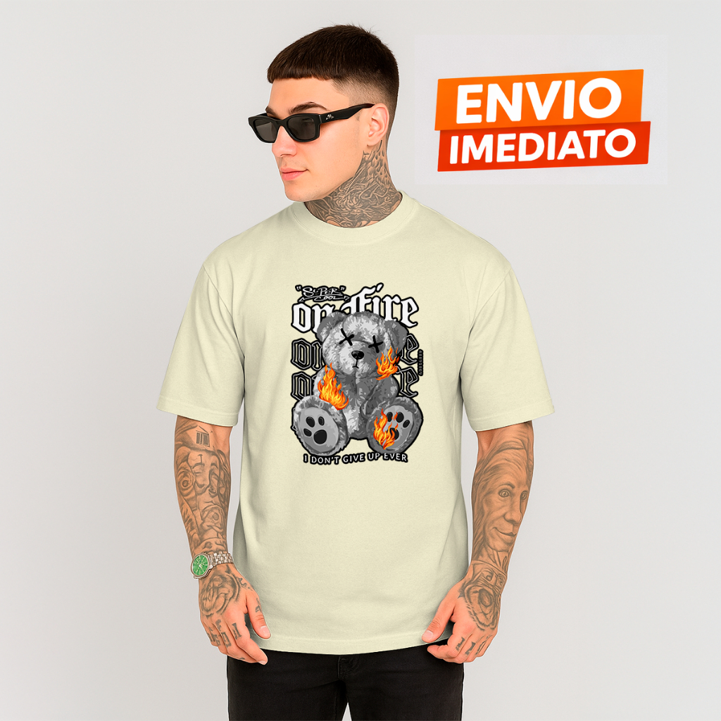 Camiseta Streetwear On Fire - Edição I Dont Give Up Ever