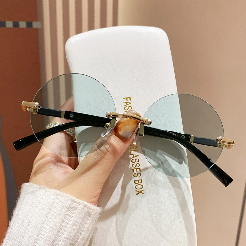 T Trendy Frameless Round Frame Óculos de sol Pequeno Rosto Look All-Match Plain Face Outing Street Handy Tool Outdoor Ou