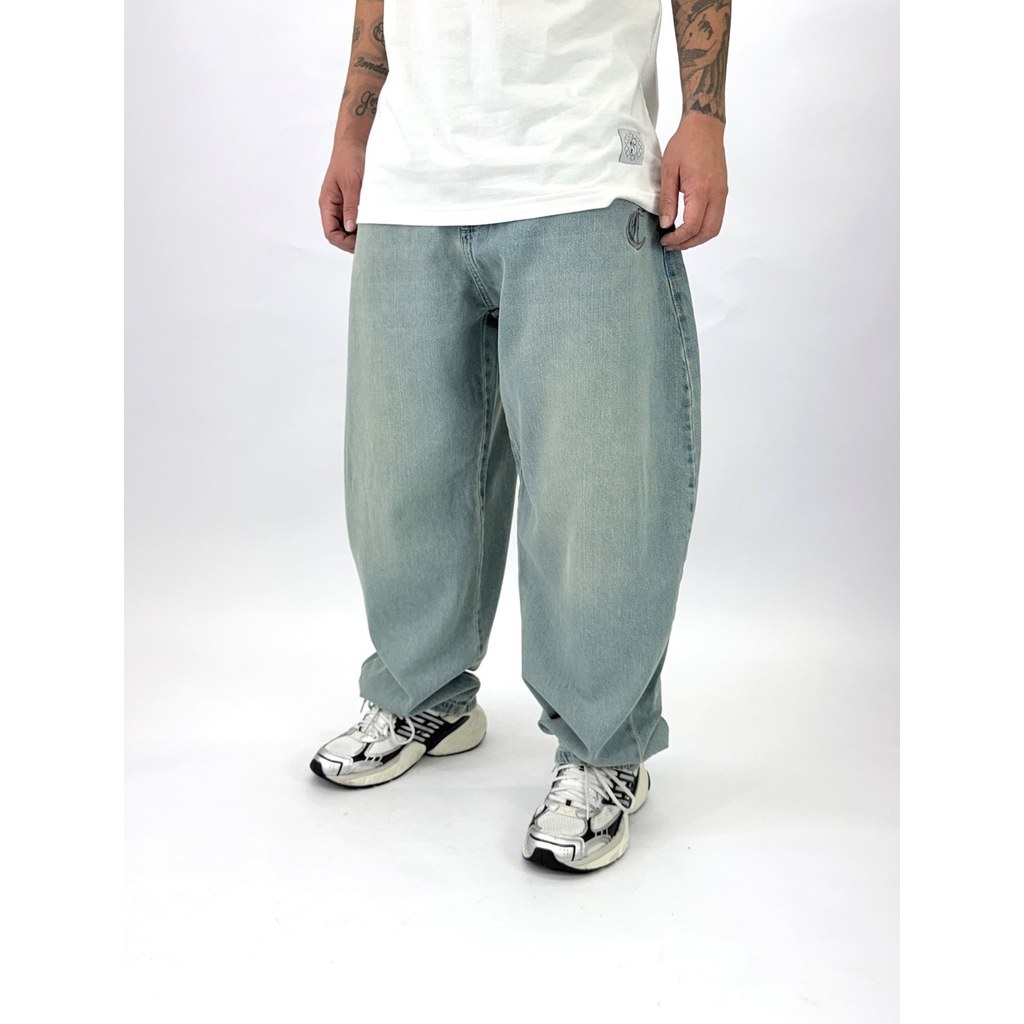 Calça Jeans Barrel Compton Graff Broken Walls - Azul Claro