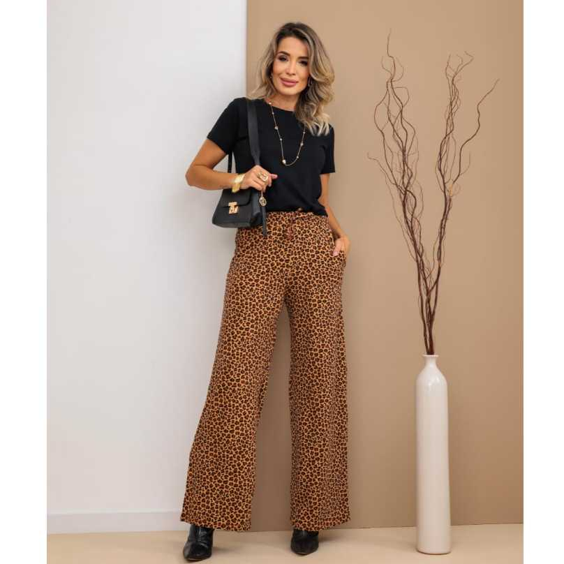 Calça Pantalona Geométrica Lisa com Bolsos Carlotta Elástico Largo Feminina Moda Conforto Tendência