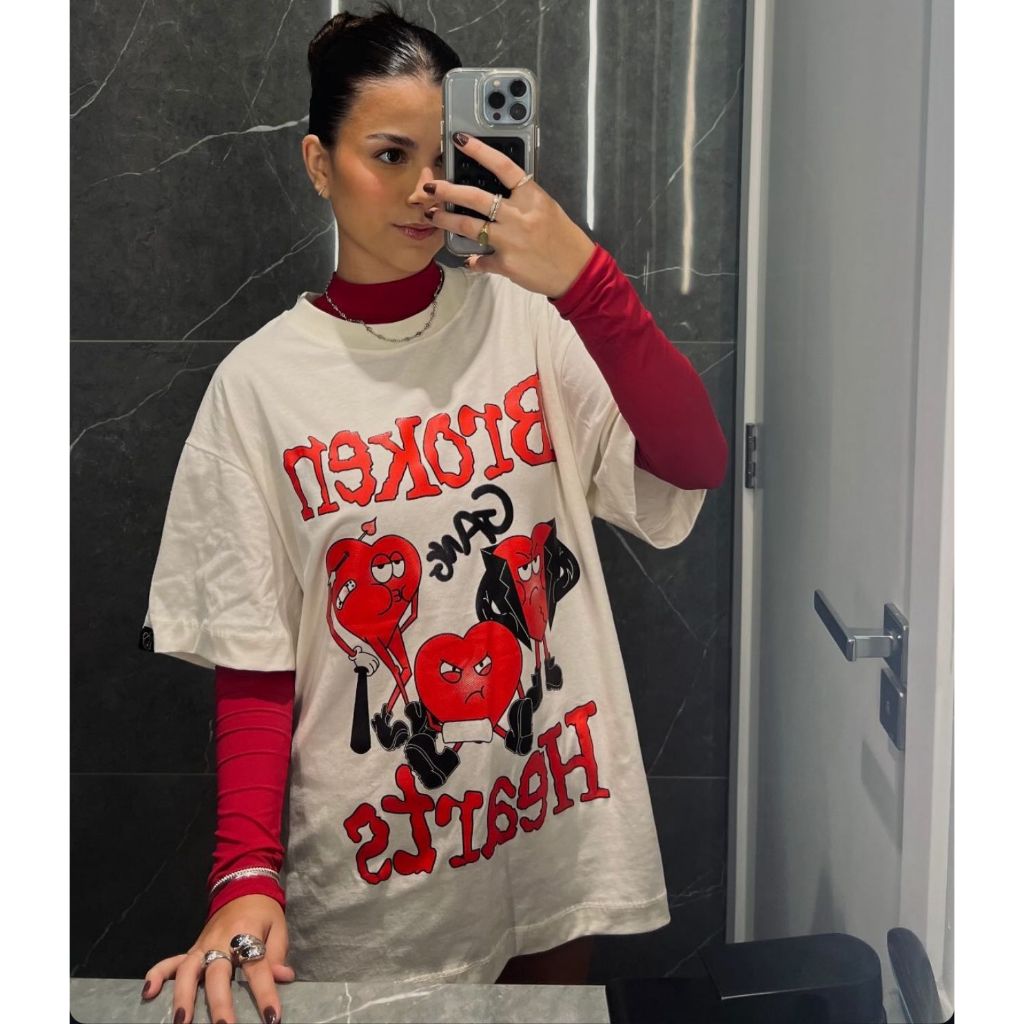 Camiseta Coração Quebrado Broken Hearts Blusa Personalizada Exclusiva Amálias Concept