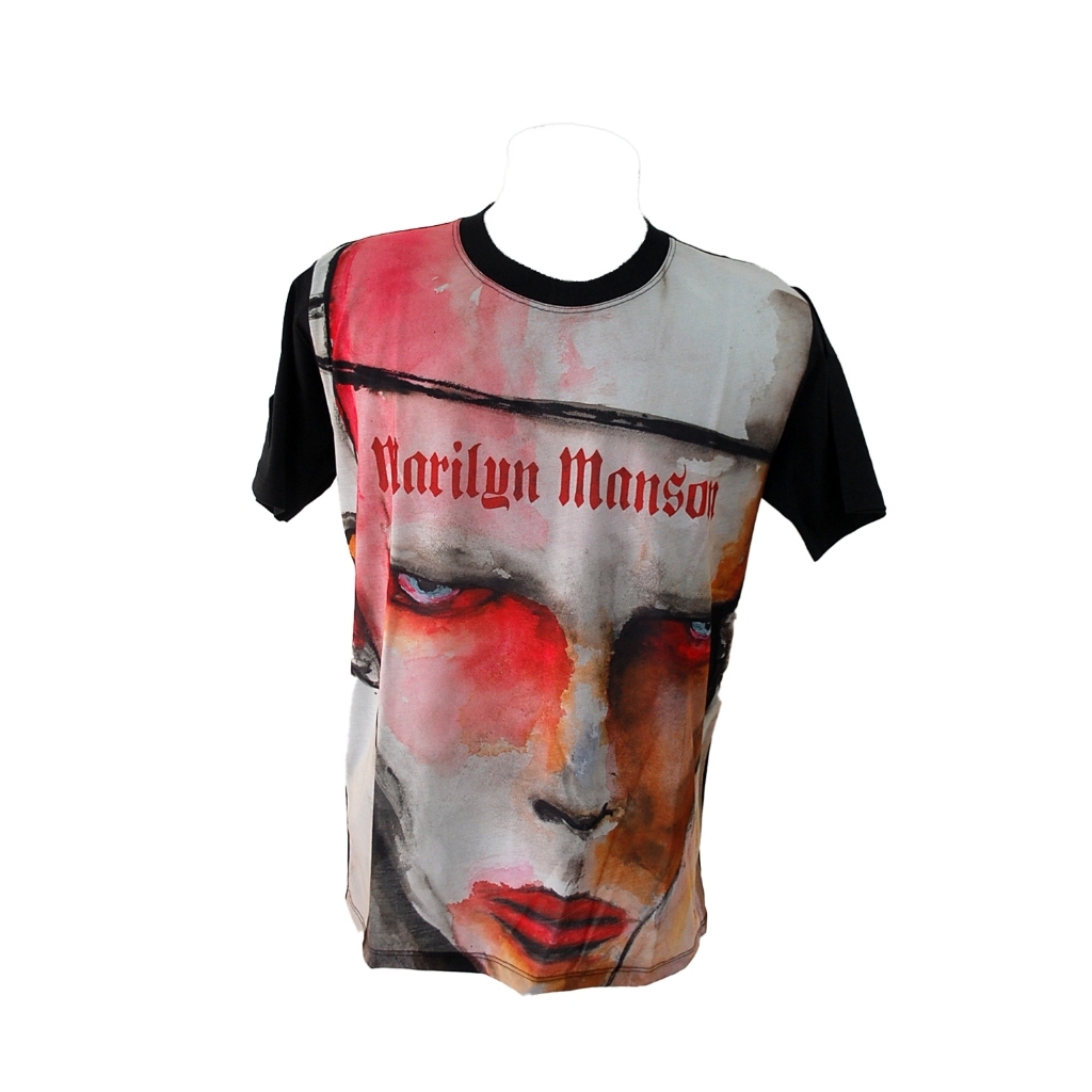 Camiseta Exclusiva - Marilyn Manson - Under God - Premium - M