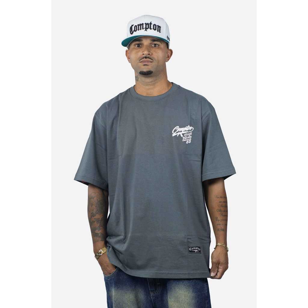 Camiseta Compton Oversized Bullet Cinza