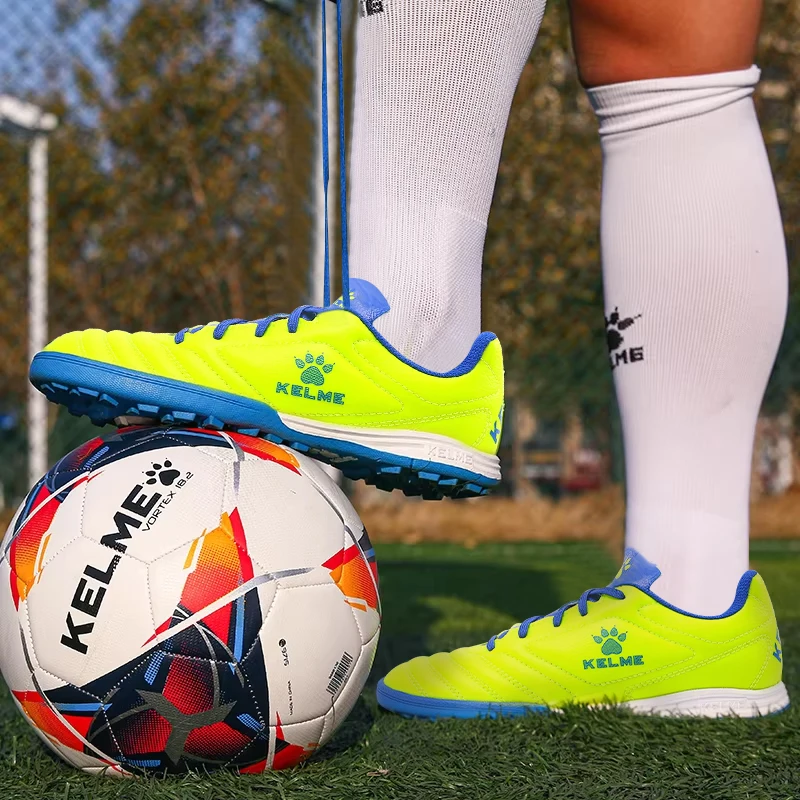 Kelme Tf Broken Nail Football Shoes Adult Youth Non-slip Football Shoes Artificial Grass Five-a-side Game Football Shoes Sports