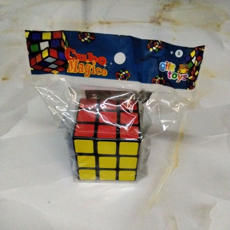 Cubo Mágico Gift Toys.