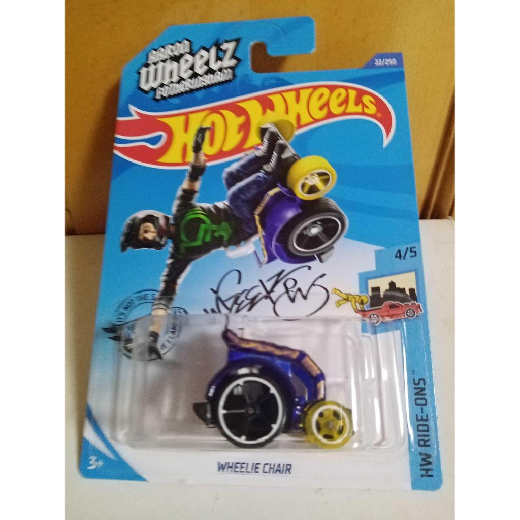 2020 Hot Wheels Hot Little Sports Car WHEELIE CADEIRA 22/250 (94)