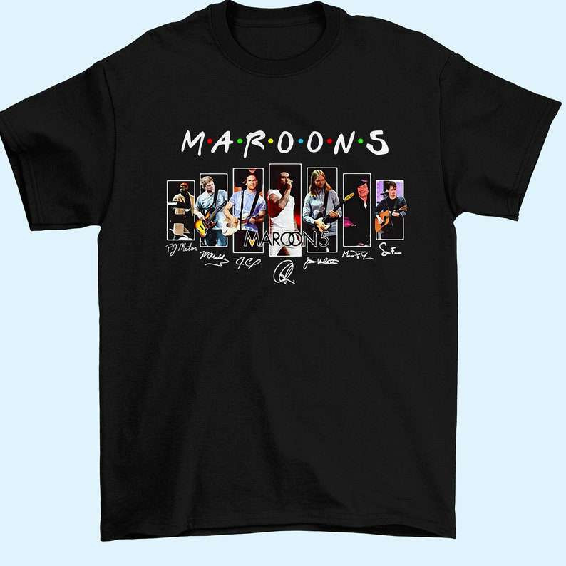 Camiseta Preta Unisex Alta Qualidade Design com Imagens de Maroon 5 Textos 