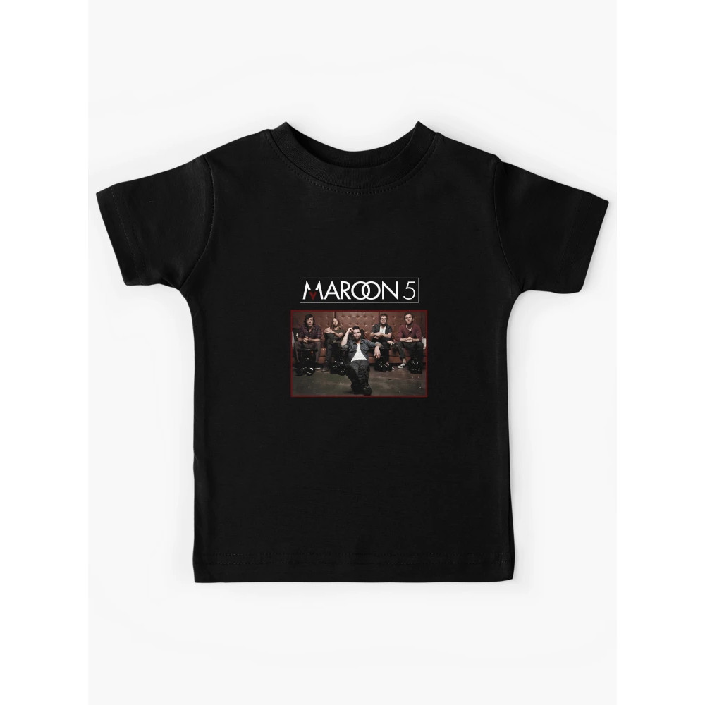 Camiseta Preta Unisex Design com Imagem e Texto 