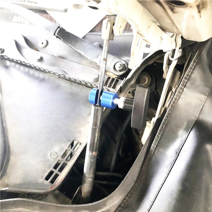Anti-Slip Device for Support Automatic Lift Gas Spring Set Engine Cover Support Tool Practical Repair