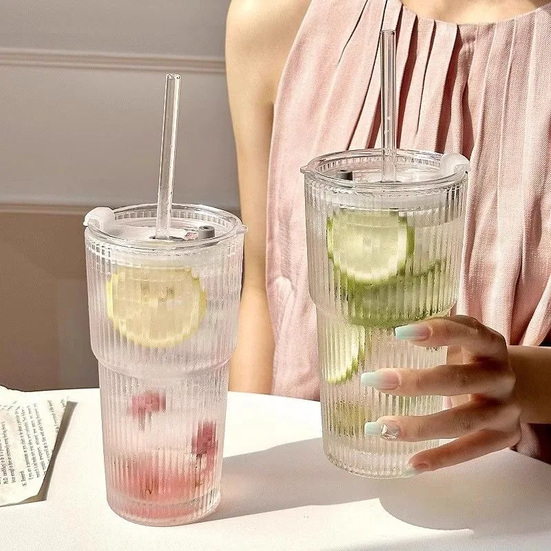Glass Cup with Leak Proof Lid, Thick Glass and Glass Straw, Used for Iced Coffee Smoothies, Cocktails and Juices